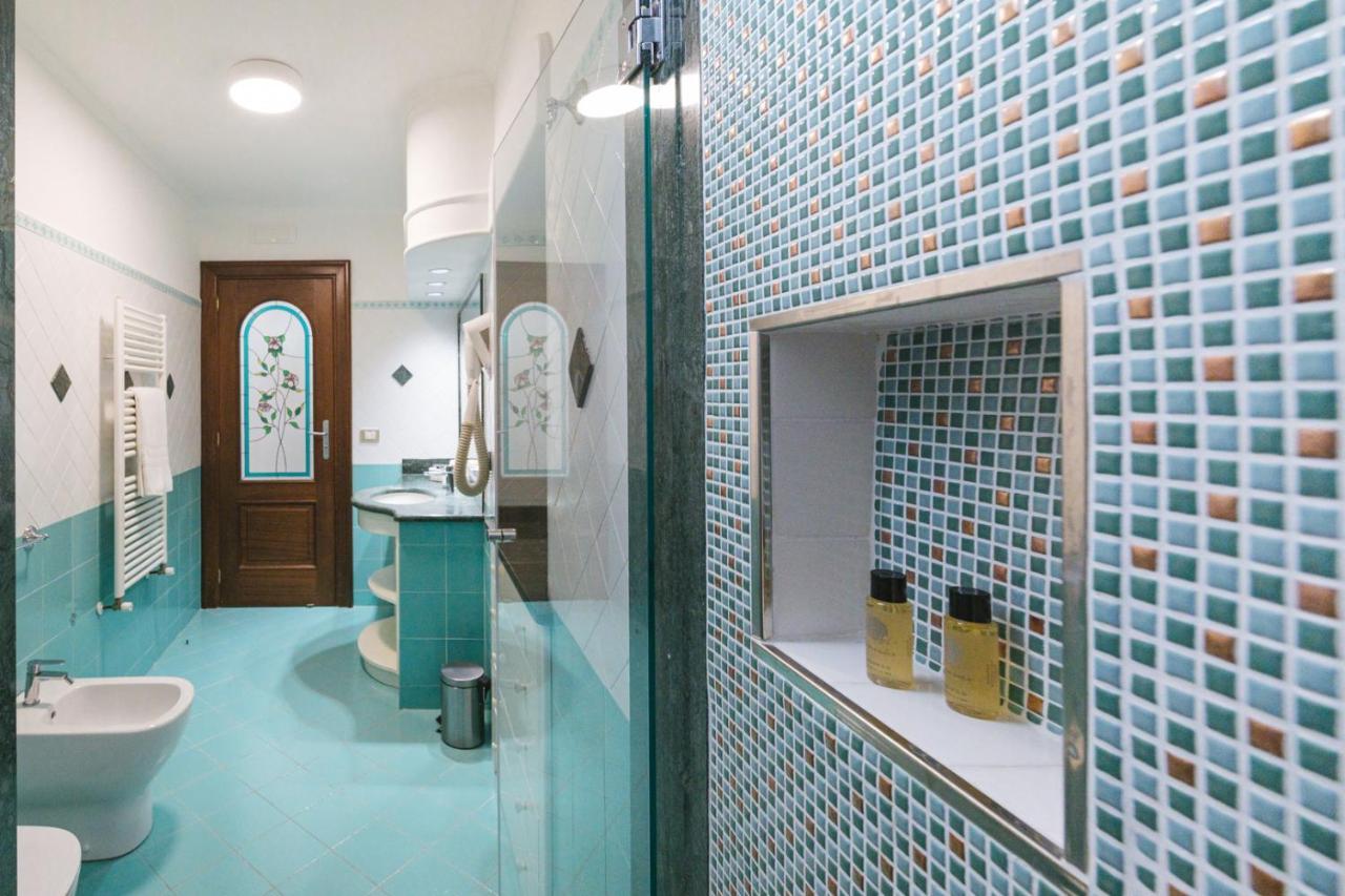 Casa La Bifora Daire Sorrento Dış mekan fotoğraf